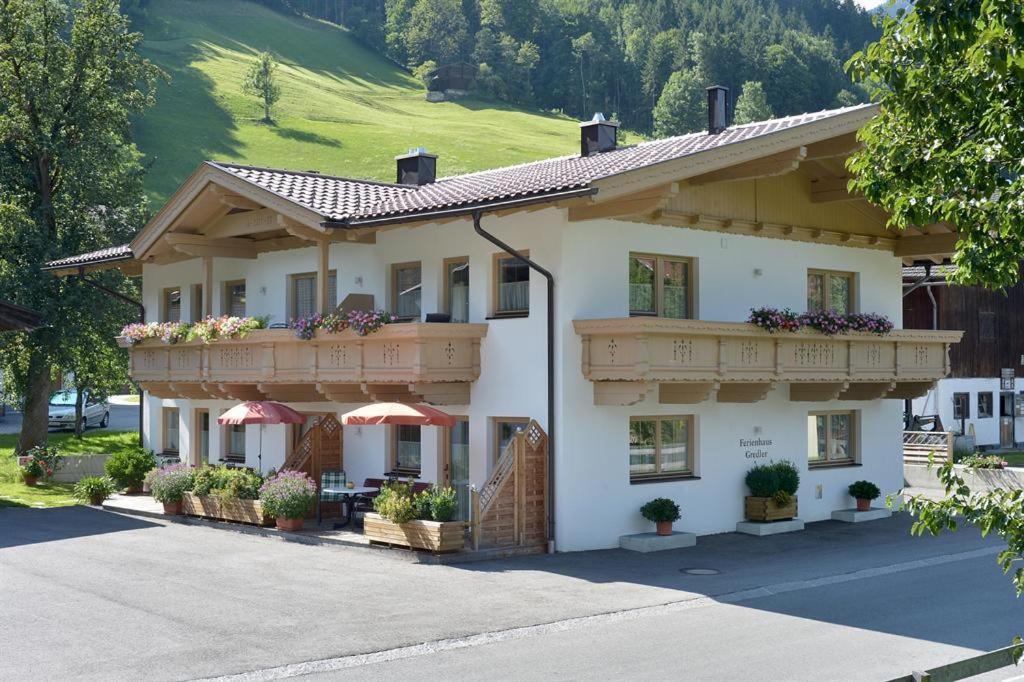 Landhaus Gredler Майрхофен Экстерьер фото